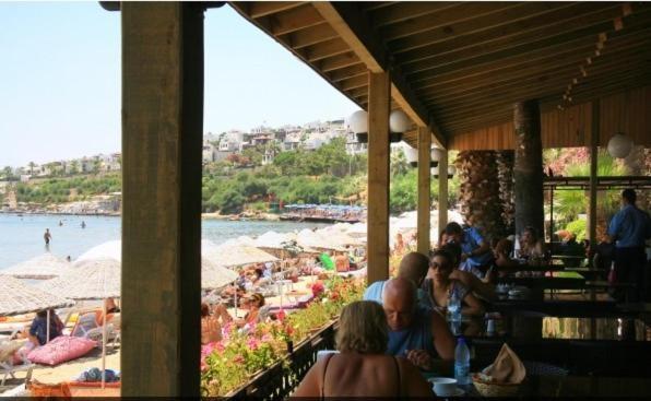 Meteor Beach Hotel Тургутрейс Екстериор снимка