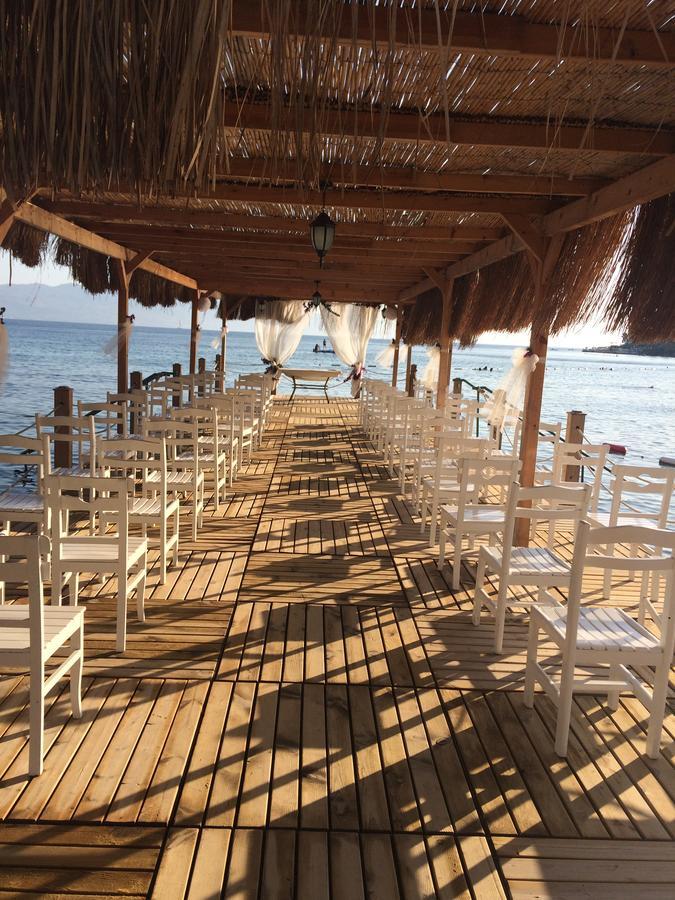 Meteor Beach Hotel Тургутрейс Екстериор снимка
