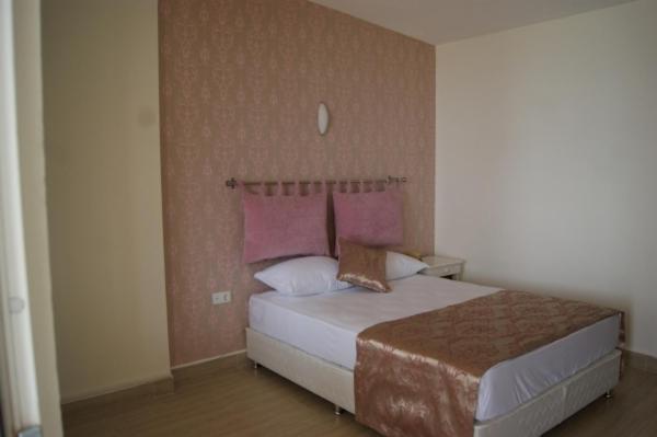 Meteor Beach Hotel Тургутрейс Стая снимка